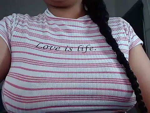 Agatha milk24 online show from 10-17-25, 02:30