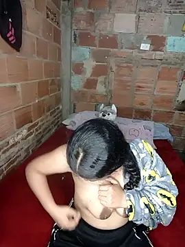 Agatha milk24 online show from 10-21-25, 04:30