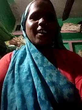 Snapshot of Janvi_tv chatting on 10-06-25, 01:41 Janvi tv online show from 10-06-25, 01:41