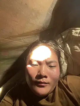 Snapshot of Beautiful-light22 chatting on 10-11-25, 04:55 Beautiful-light22 online show from 10-11-25, 04:55