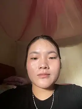 Snapshot of Beautiful-light22 chatting on 10-17-25, 04:26 Beautiful-light22 online show from 10-17-25, 04:26