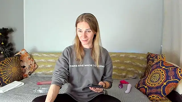 Amalia Mio online show from 01-12-26, 08:19