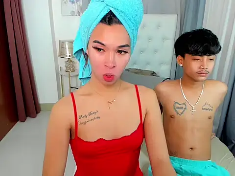 Yourdreamgoddess online show from 11-12-25, 05:02