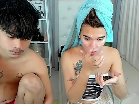 Snapshot of Yourdreamgoddess chatting on 01-11-26, 04:56 Yourdreamgoddess online show from 01-11-26, 04:56