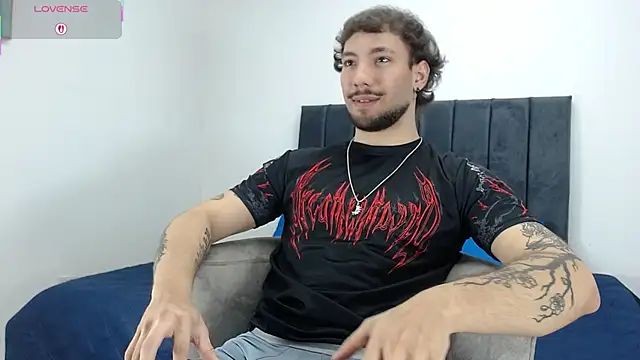 Snapshot of angel_kyrozz chatting on 02-11-26, 07:08 angel kyrozz online show from 02-11-26, 07:08