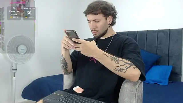 Snapshot of angel_kyrozz chatting on 02-13-26, 06:59 angel kyrozz online show from 02-13-26, 06:59