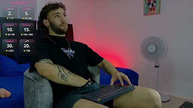 Snapshot of angel_kyrozz chatting on 03-05-26, 06:37 angel kyrozz online show from 03-05-26, 06:37