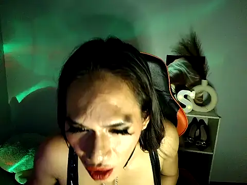 Snapshot of Savana_Maison chatting on 03-03-26, 03:07 Savana Maison online show from 03-03-26, 03:07