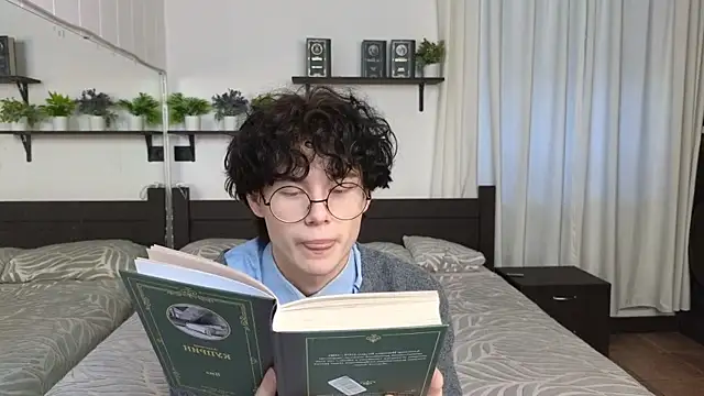 Cute Mike online show from 02-13-26, 10:55