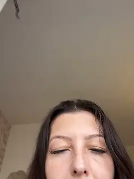 Snapshot of LuluMaexox chatting on 10-05-25, 09:40 LuluMaexox online show from 10-05-25, 09:40