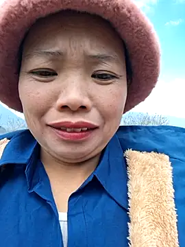 miomio-12 online show from 11-15-25, 04:54