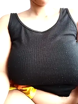 SexyVeexx online show from 10-20-25, 08:37