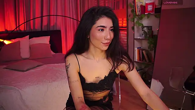 YokoKoko  online show from 12-19-25, 05:47