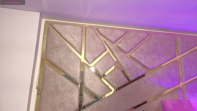 Snapshot of zafire_gixx chatting on 03-05-26, 04:30 zafire gixx online show from 03-05-26, 04:30