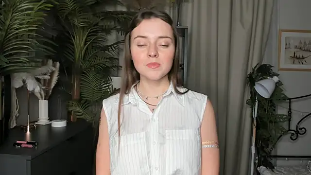 Snapshot of ThelmaJusto chatting on 11-01-25, 02:19 ThelmaJusto online show from 11-01-25, 02:19