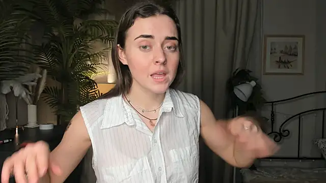 Snapshot of ThelmaJusto chatting on 11-08-25, 02:17 ThelmaJusto online show from 11-08-25, 02:17