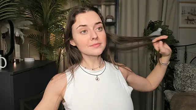 Snapshot of ThelmaJusto chatting on 11-29-25, 03:48 ThelmaJusto online show from 11-29-25, 03:48