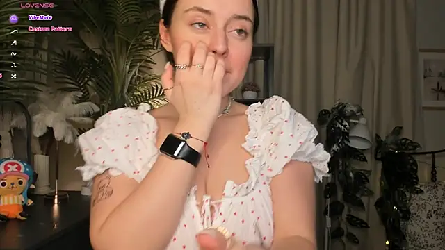 Snapshot of ThelmaJusto chatting on 03-08-26, 03:49 ThelmaJusto online show from 03-08-26, 03:49