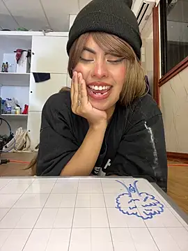 Eva Feller69 online show from 04-21-26, 02:51