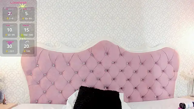 MarcelaCortes online show from 04-28-26, 02:27