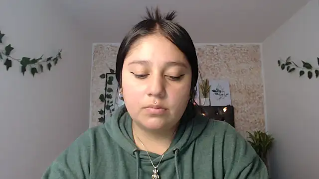 Snapshot of KOREN_JALAA chatting on 02-21-25, 06:37 KOREN JALAA online show from 02-21-25, 06:37