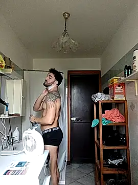 Snapshot of Al3xox02 chatting on 02-06-26, 08:40 Al3xox02 online show from 02-06-26, 08:40