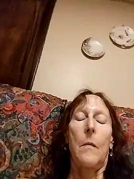 Snapshot of Lovelylady1234 chatting on 10-24-25, 02:41 Lovelylady1234 online show from 10-24-25, 02:41