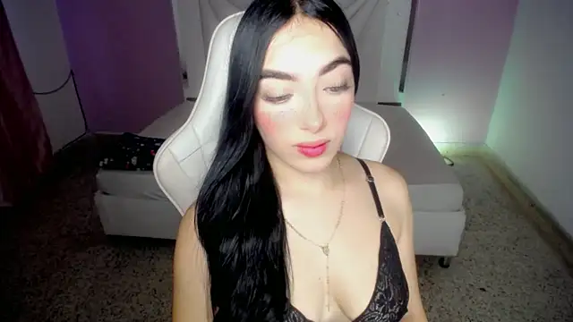 Snapshot of cielooo_ chatting on 11-04-25, 08:30 cielooo online show from 11-04-25, 08:30