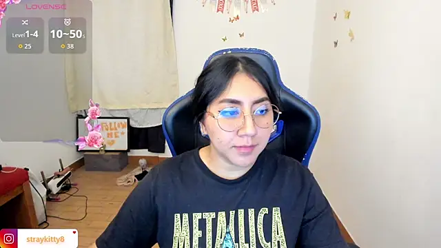 LoveLyy- online show from 02-20-26, 09:48