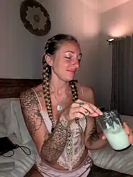 OpheliaRox online show from 10-17-25, 10:23