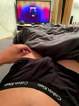 Snapshot of DirtyKazak chatting on 10-06-25, 01:52 DirtyKazak online show from 10-06-25, 01:52