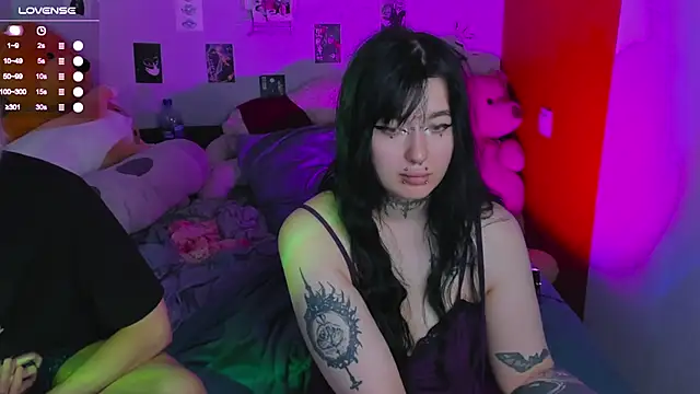 Snapshot of g4tito chatting on 11-27-25, 07:32 g4tito online show from 11-27-25, 07:32