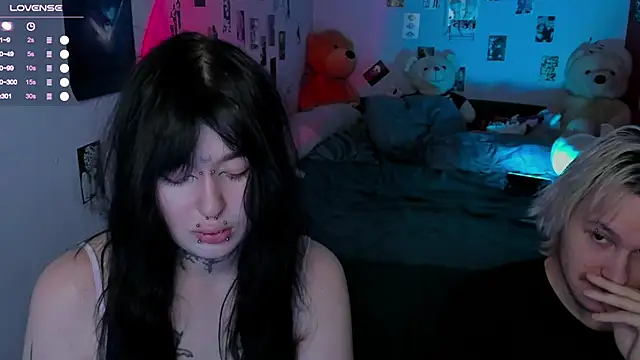 Snapshot of g4tito chatting on 11-29-25, 06:27 g4tito online show from 11-29-25, 06:27