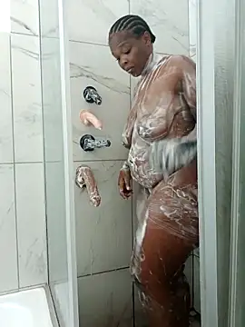 Bigboobsbooty online show from 02-26-26, 07:18