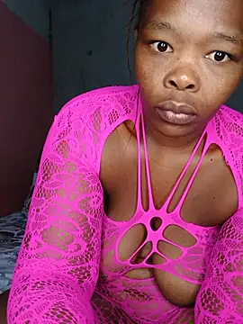 Bigboobsbooty online show from 06-11-26, 08:34