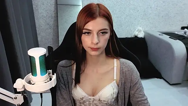 kitti sweett online show from 10-06-25, 05:21