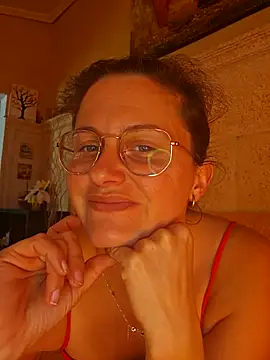 Snapshot of xcrazzycat chatting on 03-13-26, 01:29 xcrazzycat online show from 03-13-26, 01:29