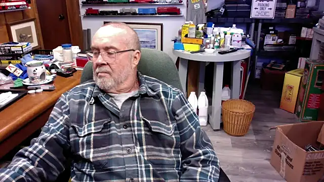 Snapshot of Jcaspen chatting on 02-07-26, 04:54 Jcaspen online show from 02-07-26, 04:54