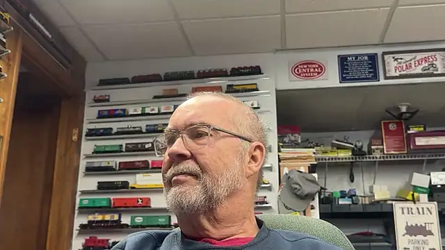 Snapshot of Jcaspen chatting on 02-14-26, 02:14 Jcaspen online show from 02-14-26, 02:14