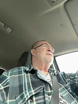 Snapshot of Jcaspen chatting on 03-08-26, 01:26 Jcaspen online show from 03-08-26, 01:26