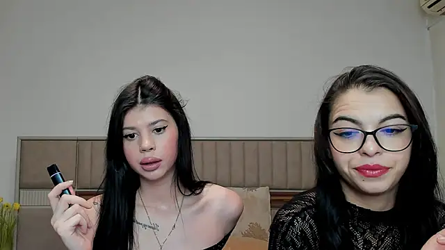 Snapshot of Playx24 chatting on 02-04-26, 09:31 Playx24 online show from 02-04-26, 09:31