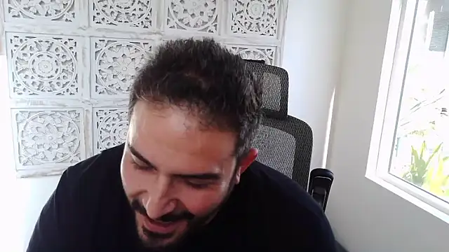 Snapshot of socal_streamer chatting on 10-22-25, 10:20 socal streamer online show from 10-22-25, 10:20