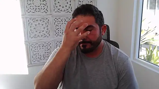 Snapshot of socal_streamer chatting on 10-24-25, 11:01 socal streamer online show from 10-24-25, 11:01