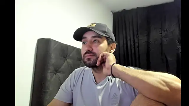 coolfriki online show from 11-29-25, 04:04