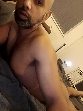 Snapshot of T1T012 chatting on 01-13-26, 08:03 T1T012 online show from 01-13-26, 08:03