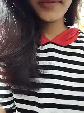 Snapshot of anjali2351 chatting on 01-10-26, 04:36 anjali2351 online show from 01-10-26, 04:36