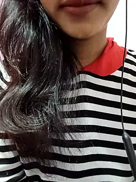 Snapshot of anjali2351 chatting on 01-11-26, 03:44 anjali2351 online show from 01-11-26, 03:44