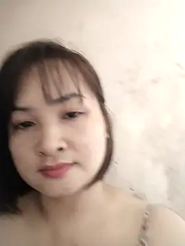 Snapshot of Jeassi-sica chatting on 10-17-25, 11:40 Jeassi-sica online show from 10-17-25, 11:40