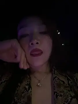 Snapshot of ssaimi chatting on 05-21-26, 05:53 ssaimi online show from 05-21-26, 05:53