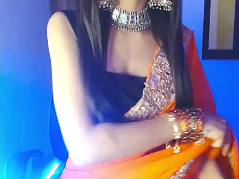 Roiseeee online show from 02-14-26, 05:26